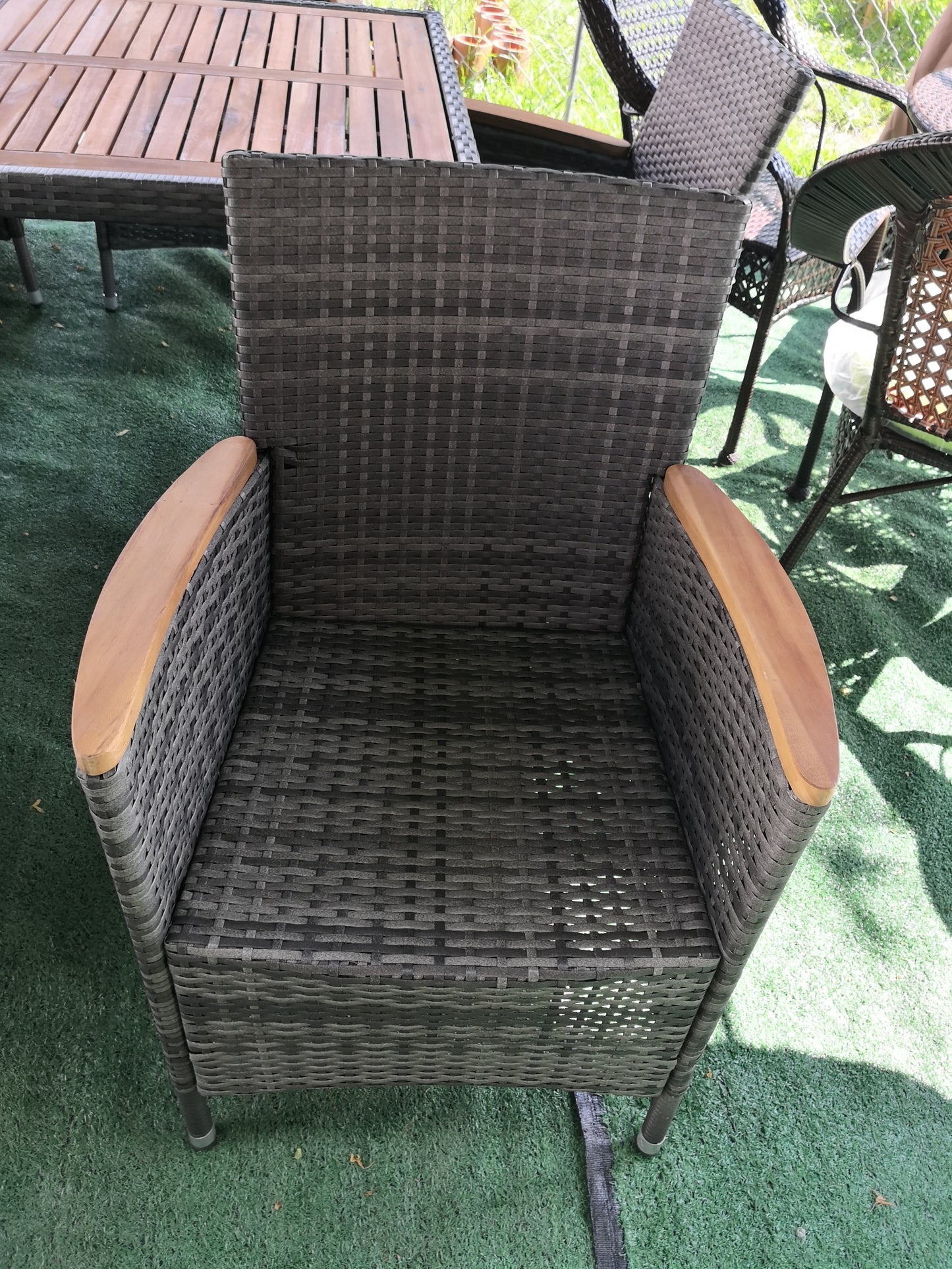 C159 - 6 Person Outdoor Dining Sets